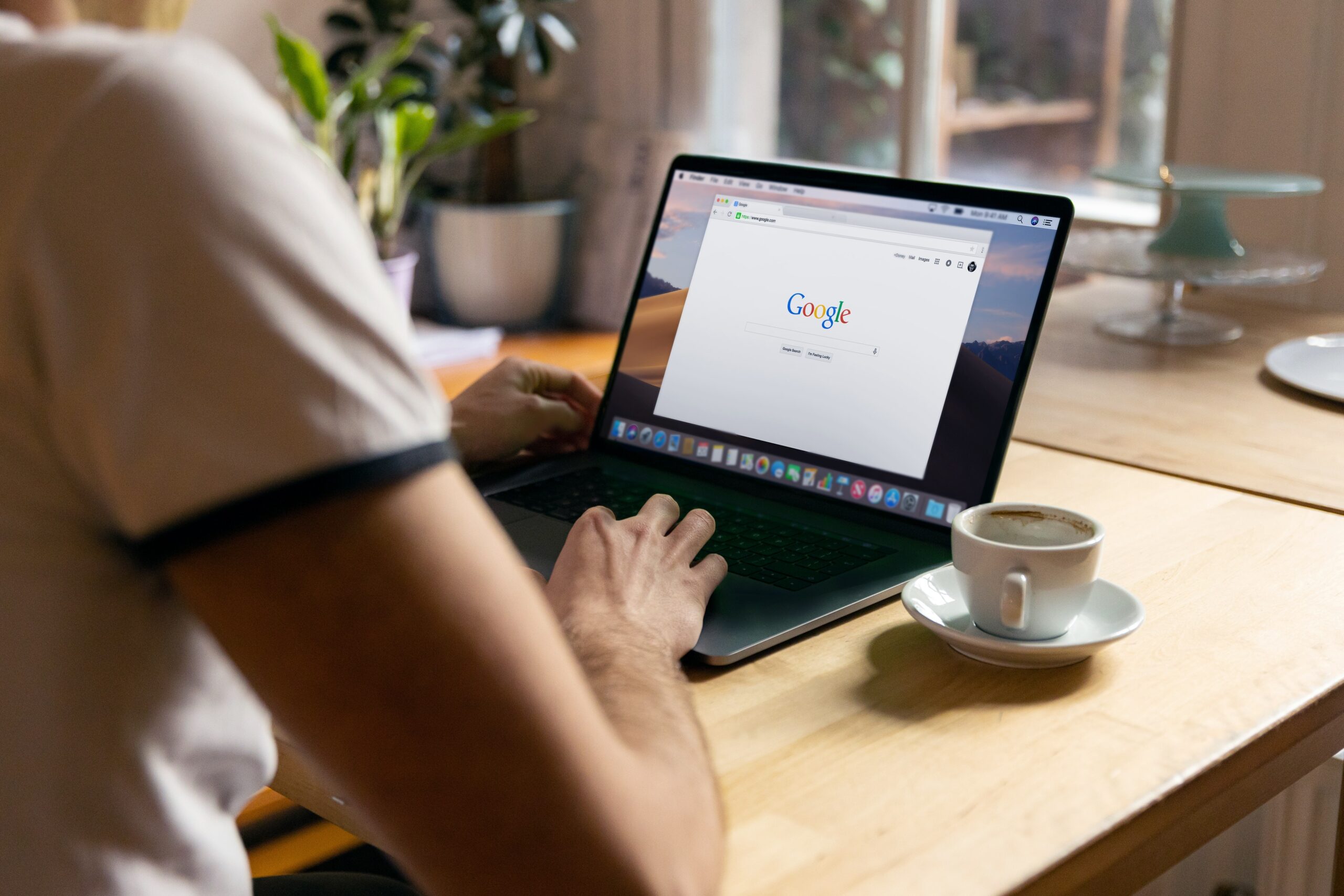 Bugs identified in major browsers allow Remote System Hijacking