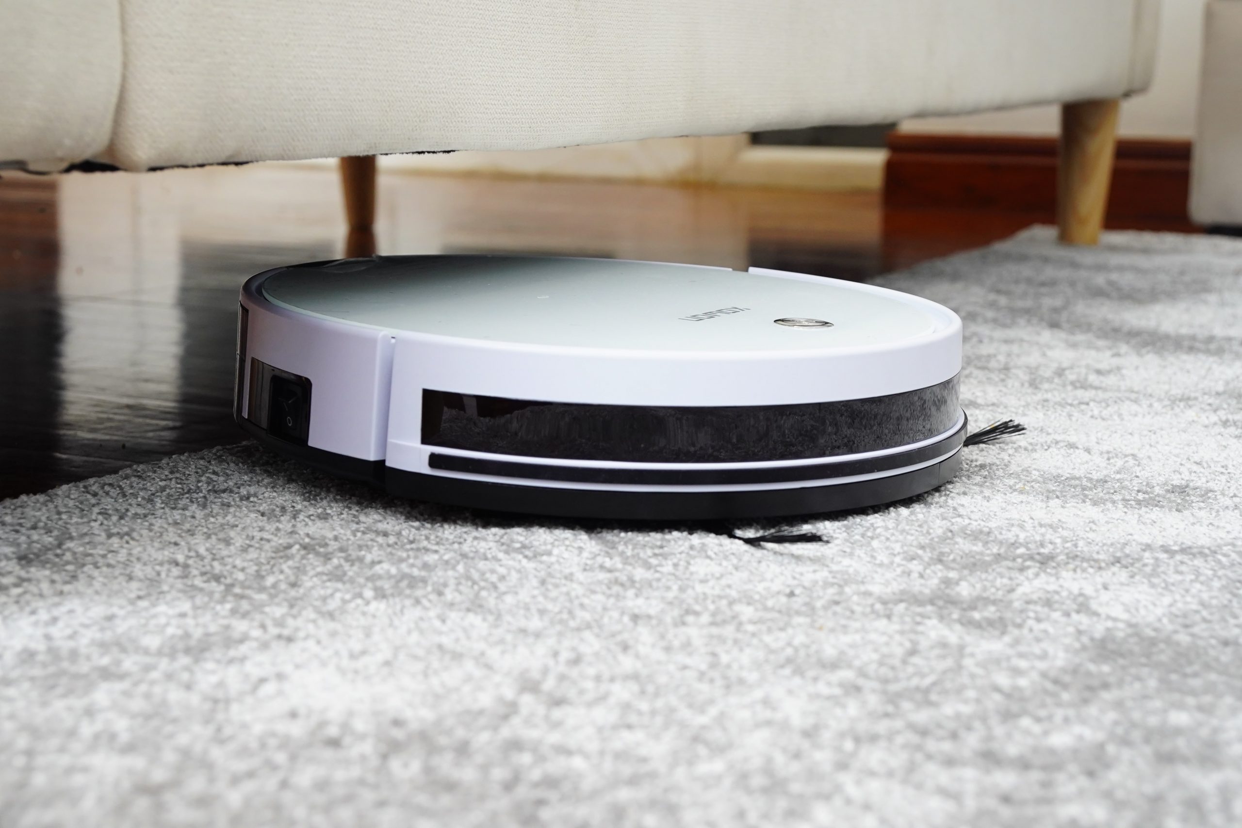 Robot Vacuums Suck Up Sensitive Audio in ‘LidarPhone’ Hack